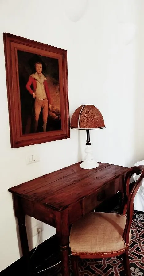 Fera O' Luni Bed & Breakfast Catania Italy