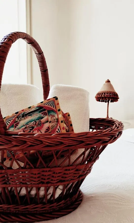 Fera O' Luni Bed & Breakfast Catania Italy