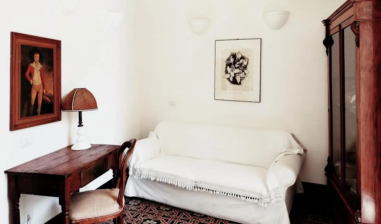 Fera O' Luni Bed & Breakfast Catania